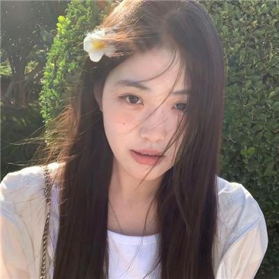 奇光下的秘密